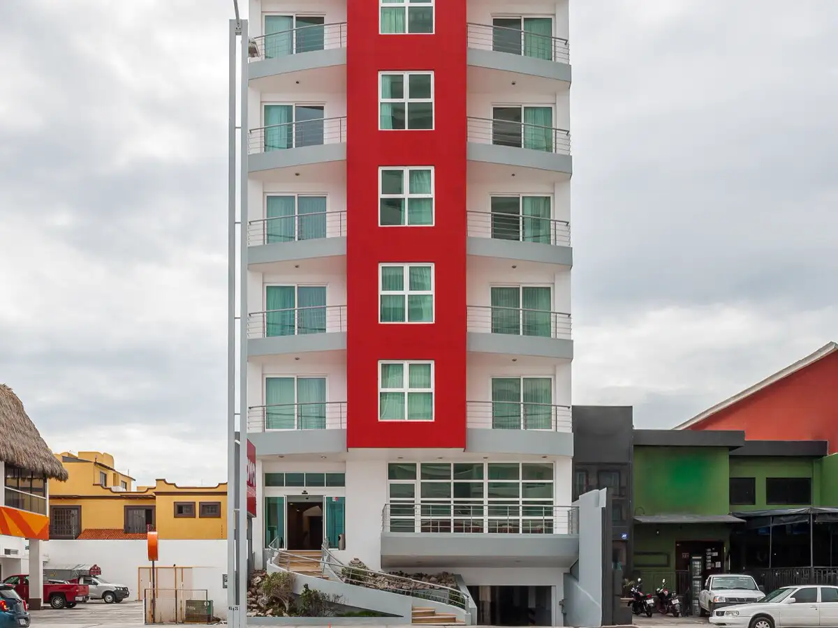 Hotel F Star exterior in Boca del Río